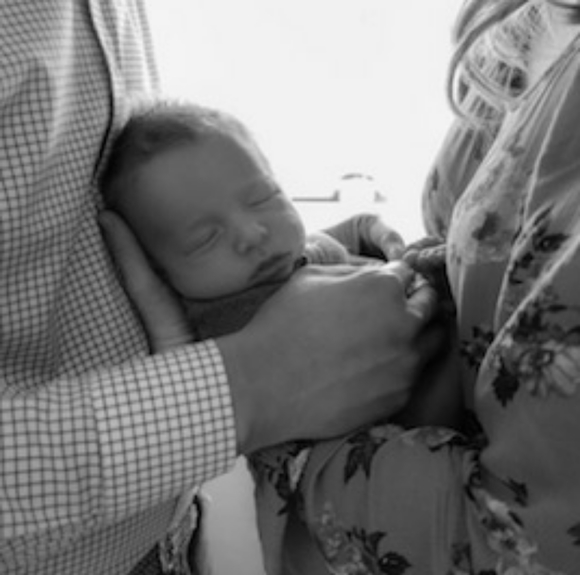 Meet your Posher, Suzanne - Picture 3 of 3